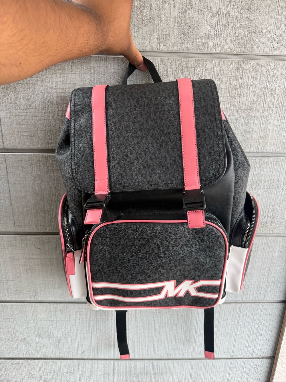 Women’s Michael kors cooper graphic logo utility backpack